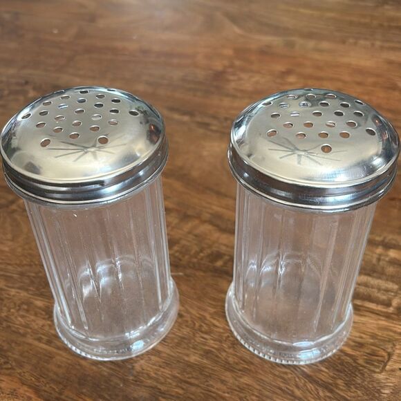 Winco 2-Piece Sugar Pourer with Perforated Top, 12-Ounce - Picture 2 of 4